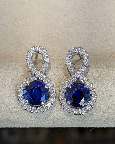Orecchini perno con diamanti - orecchini,